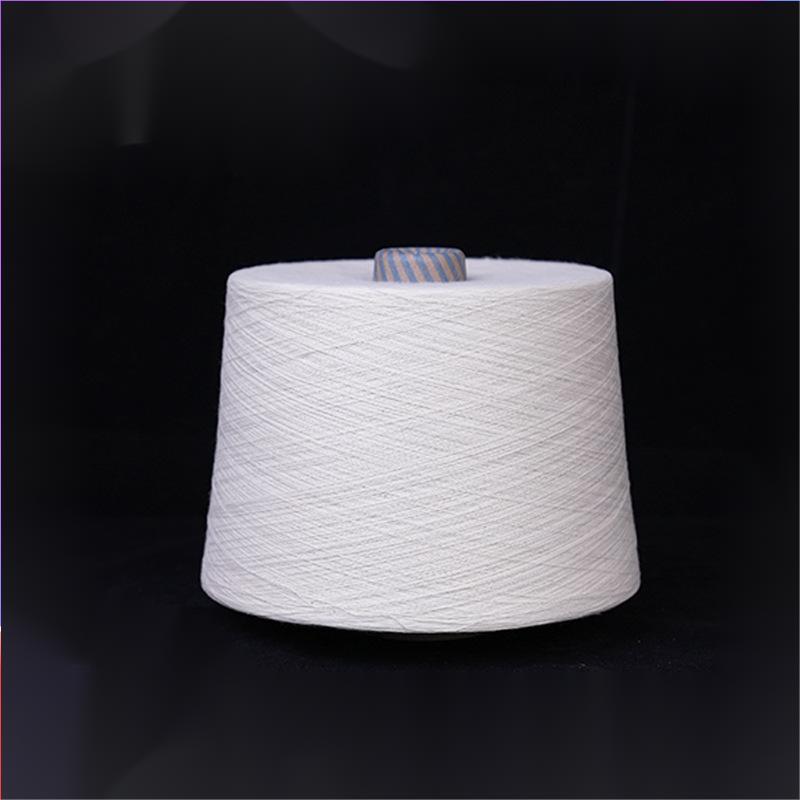 Anel cardado 100% Xin Jiang Cotton 32S fiado para tecelagem e tricô